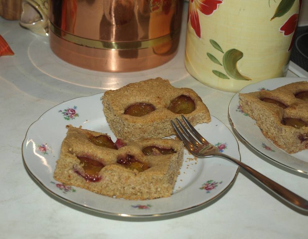 Vollkornzwetschkenkuchen Vollkornzwetschkenkuchen