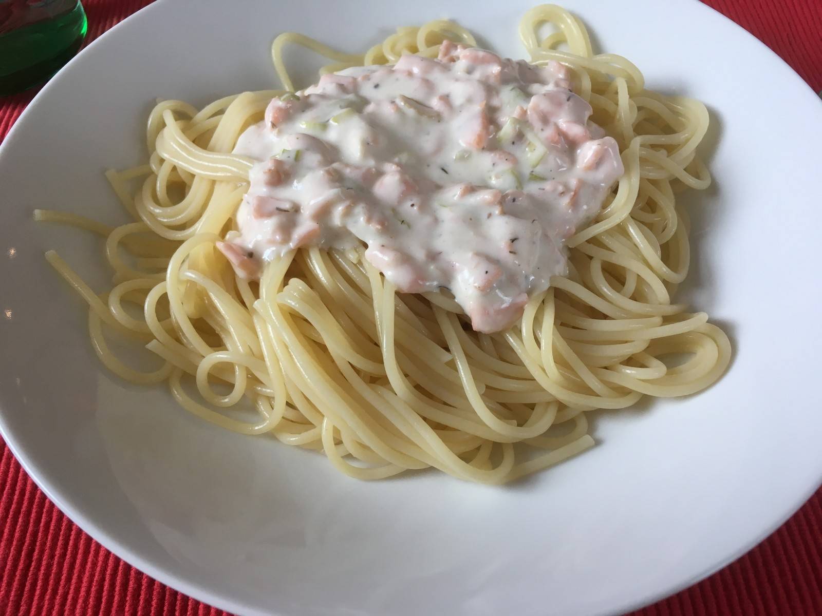 Lachssauce Rezept - ichkoche.de Lachssauce Rezept - ichkoche.de