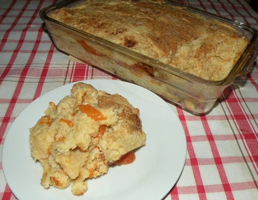 Grießauflauf mit Marillenkompott Grießauflauf mit Marillenkompott