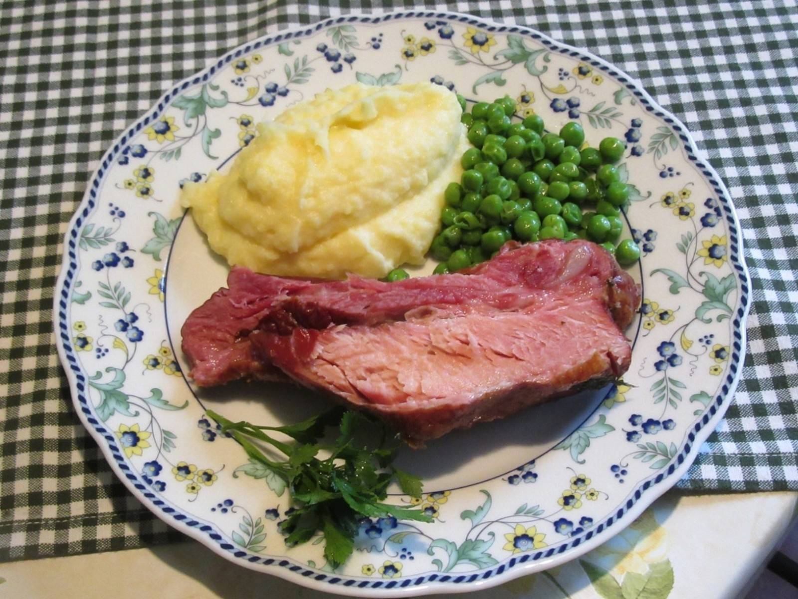 Gekochte Selchripperl Rezept - ichkoche.ch