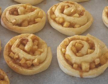 Apfel-Zimt-Schnecken Apfel-Zimt-Schnecken