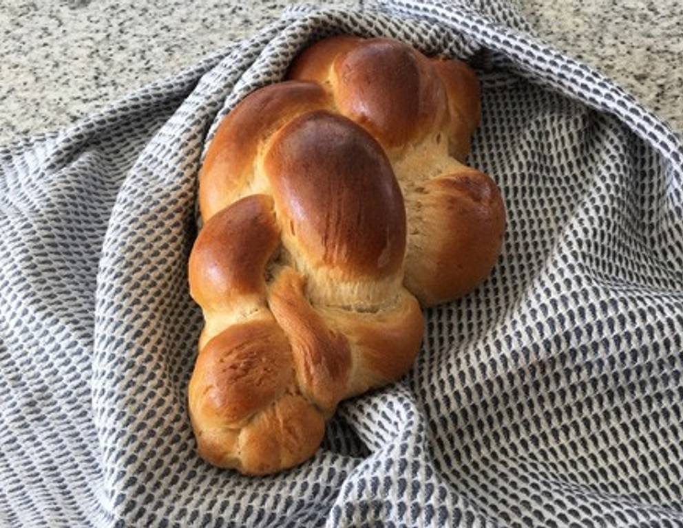 Flaumiger Butterzopf Flaumiger Butterzopf