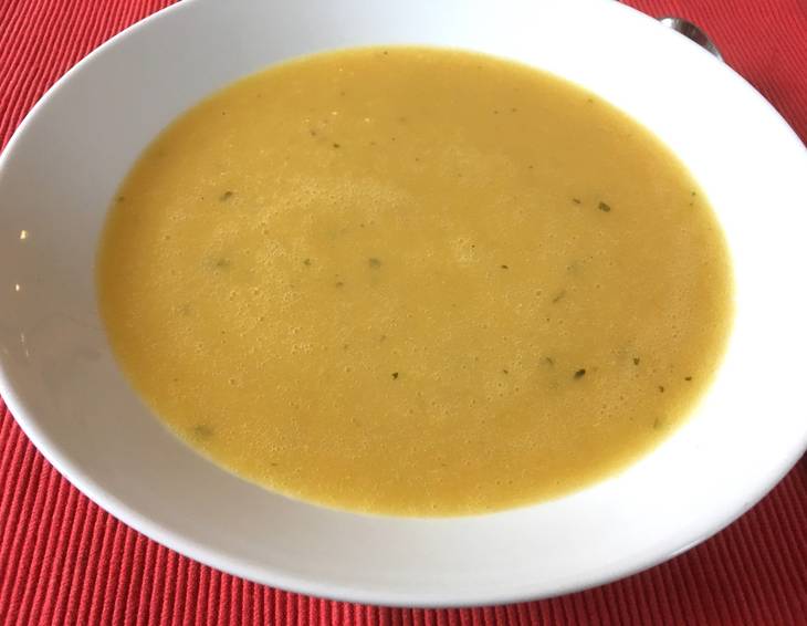 Pürierte Kartoffelsuppe Pürierte Kartoffelsuppe