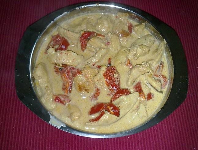 Huhn in Paprika-Oberssauce