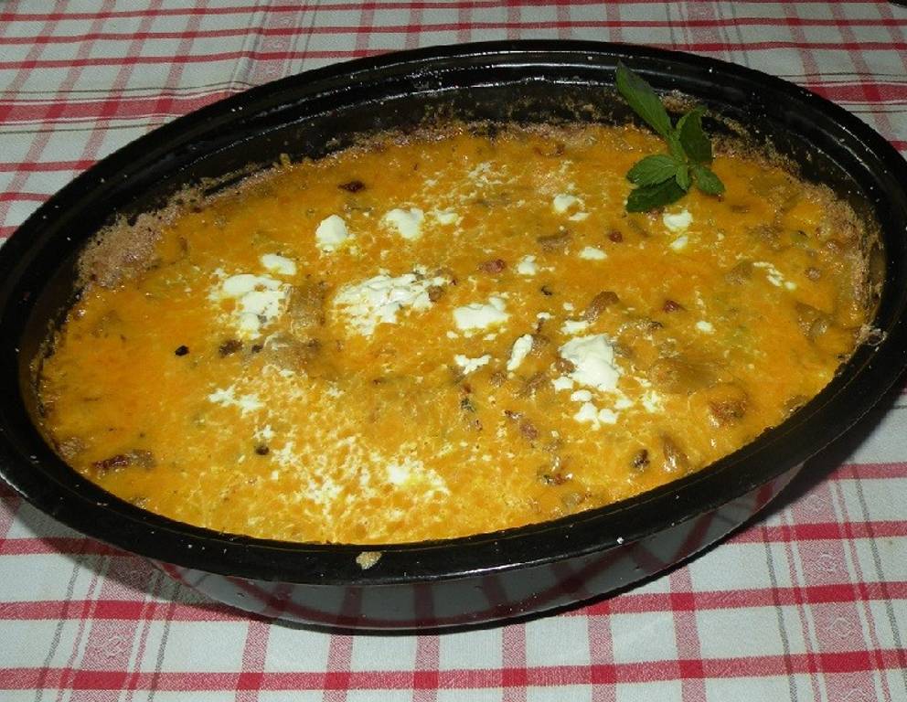 Nudelauflauf mit Faschiertem und Kürbis Nudelauflauf mit Faschiertem und Kürbis