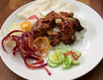 Indonesisches Huhn mit Erdnusssauce