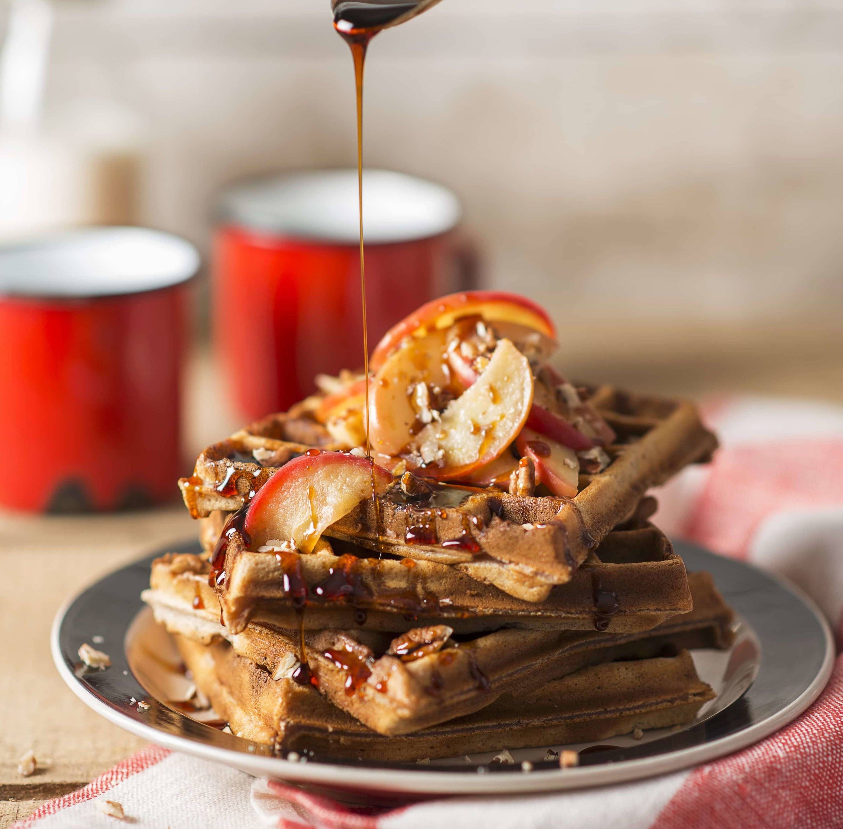 Waffeln aus Kastanienmehl mit Äpfeln und Honig Rezept