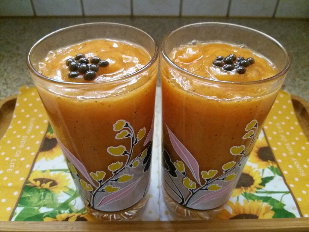 Papaya-Kaki Smoothie