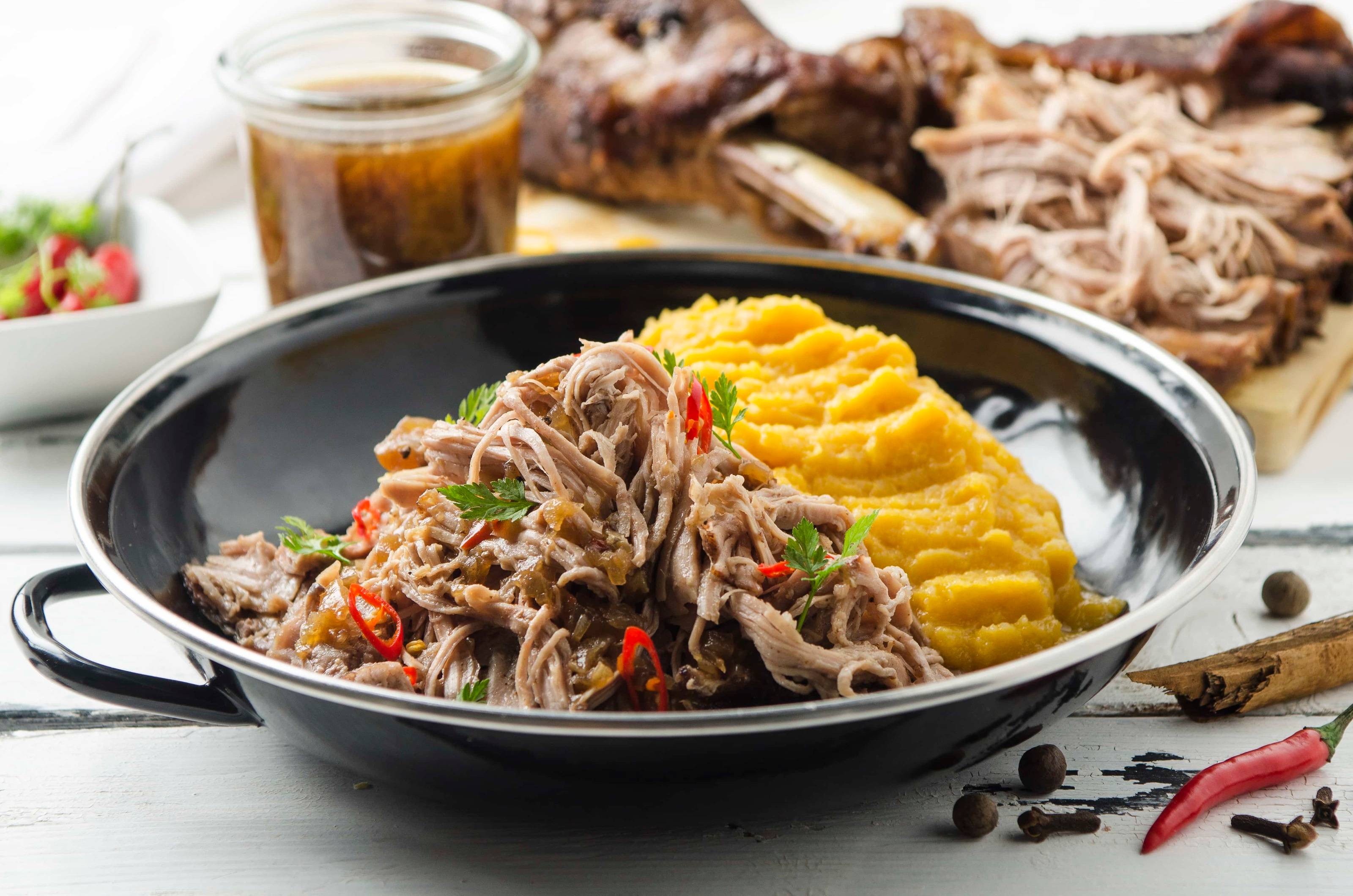 Pulled Turkey mit Süßkartoffelpüree