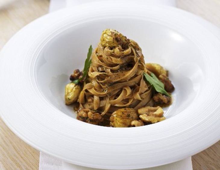 Tagliatelle mit Maroni Tagliatelle mit Maroni
