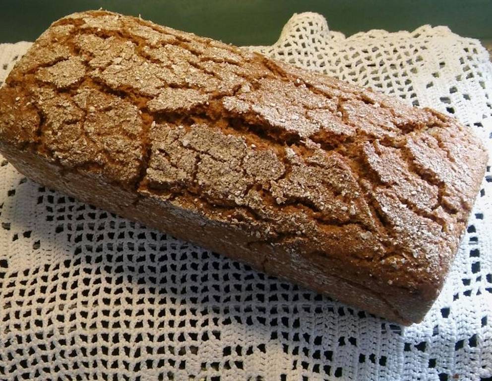 Roggenvollkornbrot Roggenvollkornbrot
