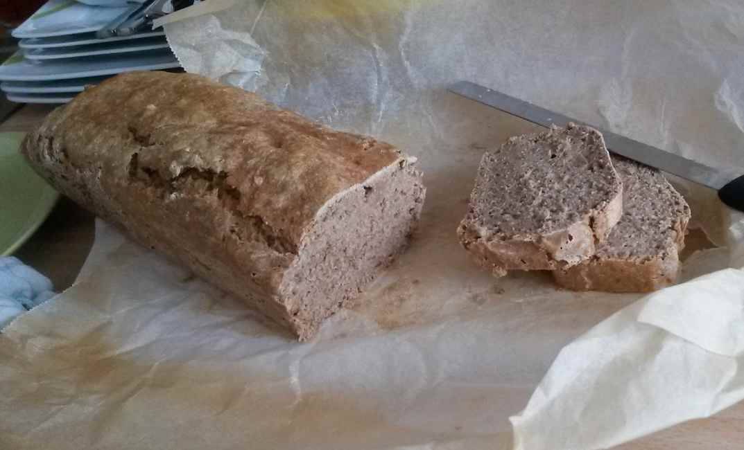 Einfaches & schnelles Dinkelvollkornbrot