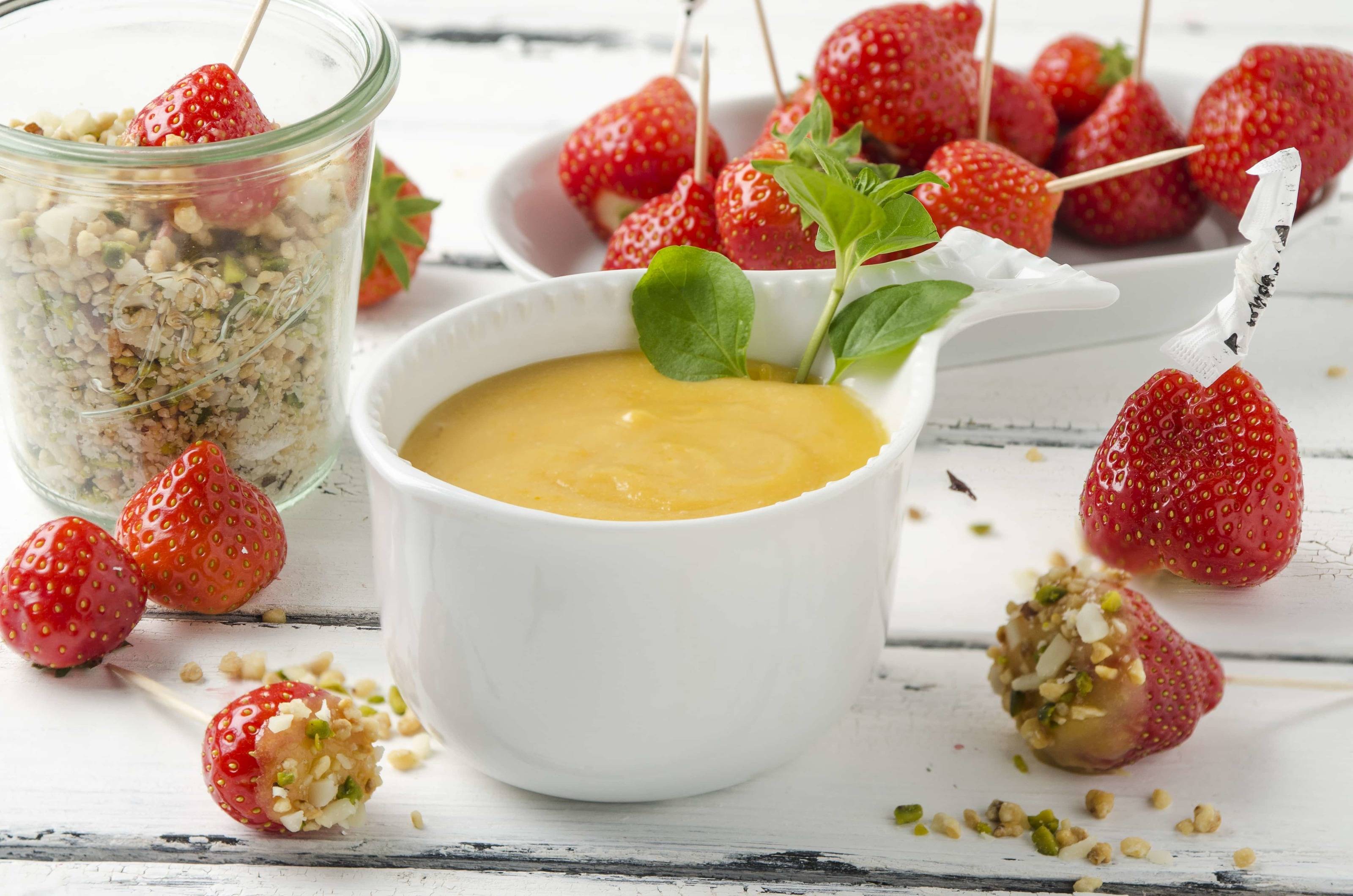 Marzipan-Erdbeer-Fondue Rezept