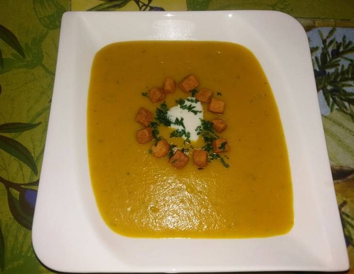 Scharfe Karotten Kartoffelsuppe Scharfe Karotten Kartoffelsuppe