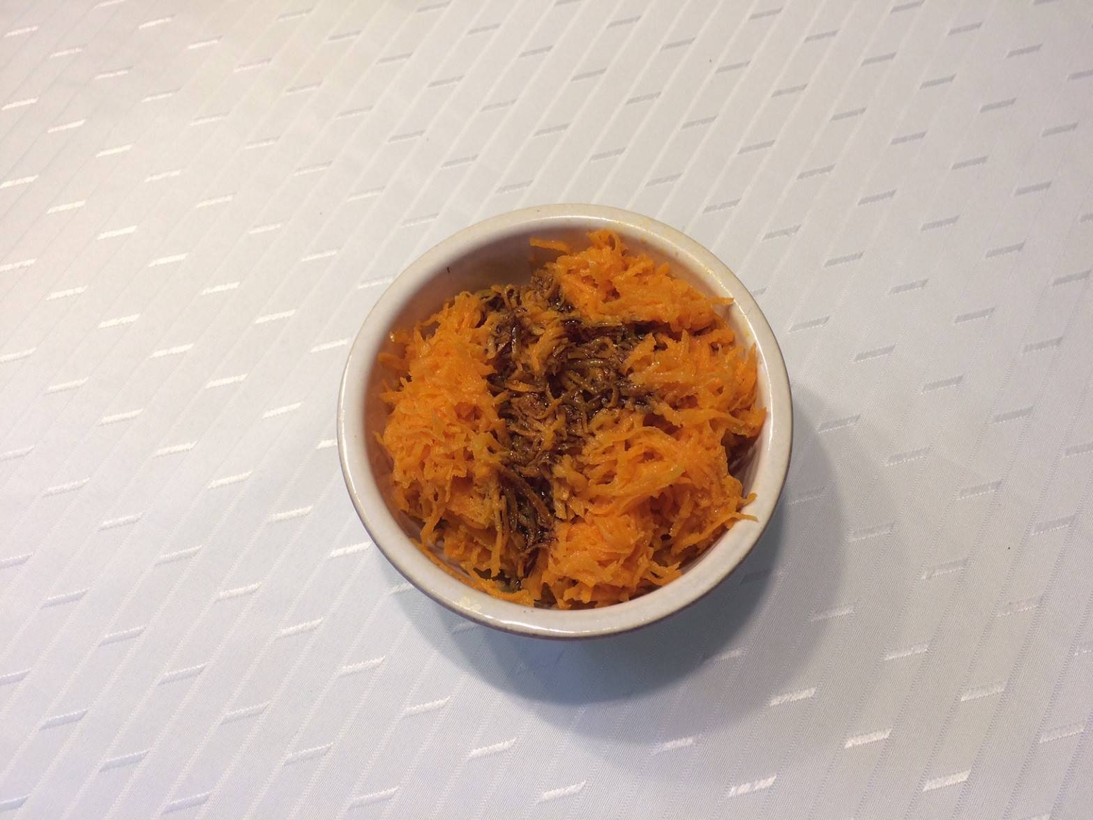 Roher Karottensalat mit Kernöl Rezept - ichkoche.at