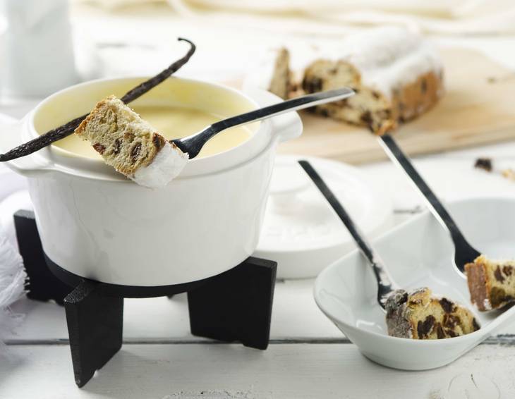 Vanillefondue mit Mini-Stollen Vanillefondue mit Mini-Stollen