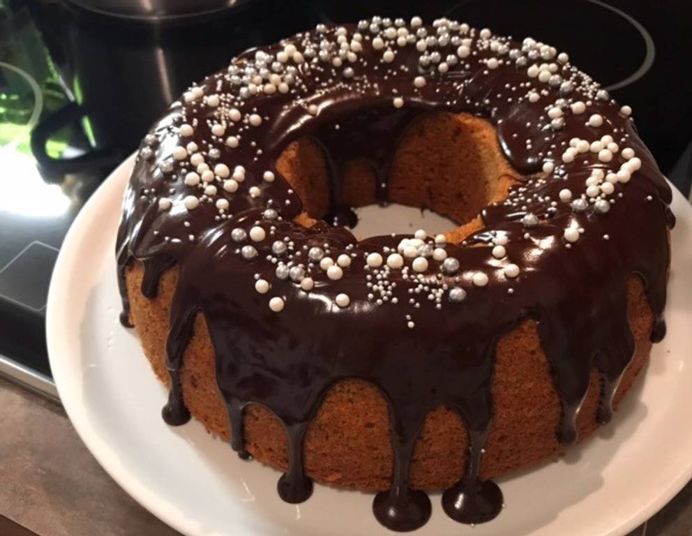 Schoko-Nuss-Apfel-Kuchen Schoko-Nuss-Apfel-Kuchen