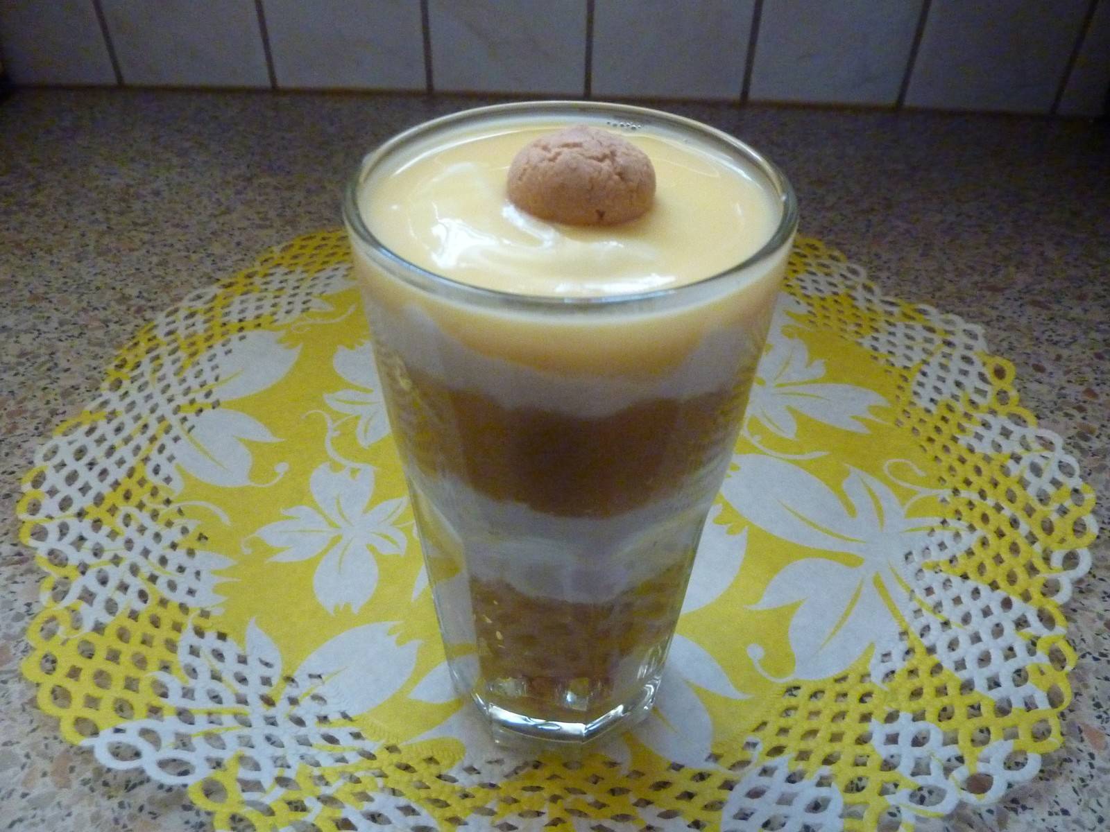 Amaretti-Apfelpüree-Dessert Rezept - ichkoche.de Amaretti-Apfelpüree-Dessert Rezept - ichkoche.de