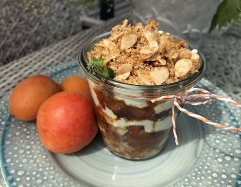 Marillenknödel im Glas