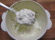 Kräuter-Knoblauch-Dip Kräuter-Knoblauch-Dip