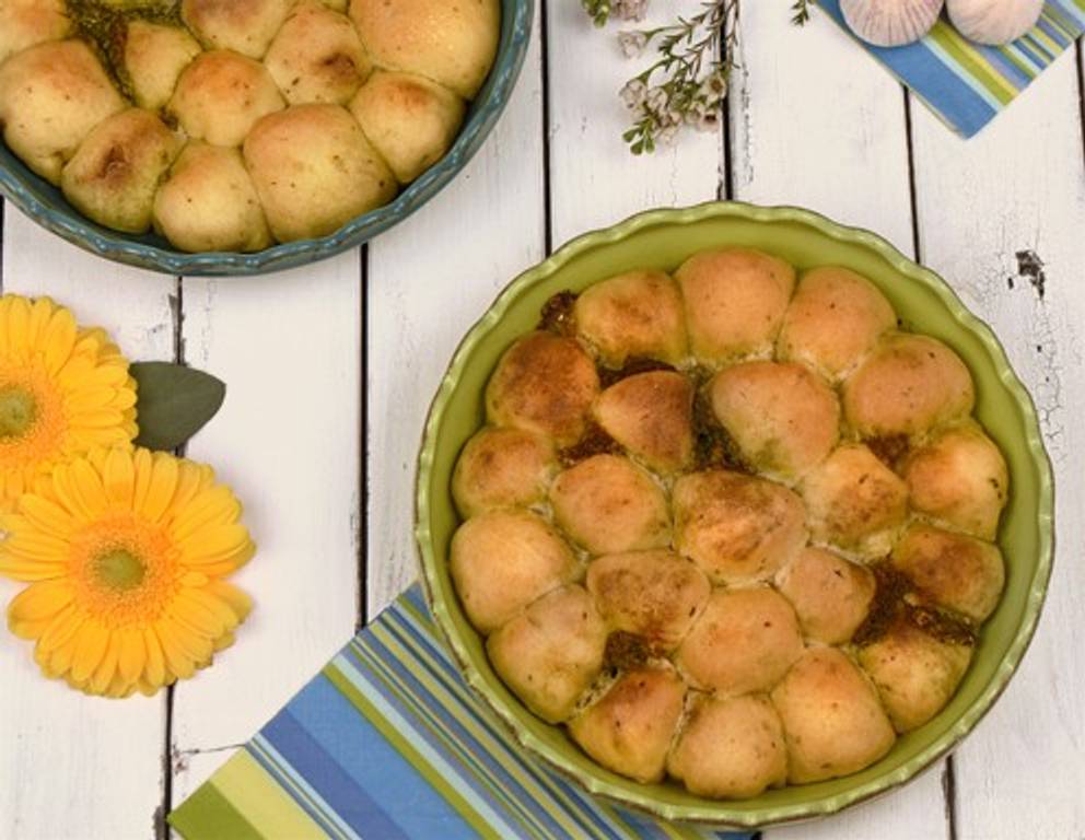 Monkey Bread mit Pesto Monkey Bread mit Pesto