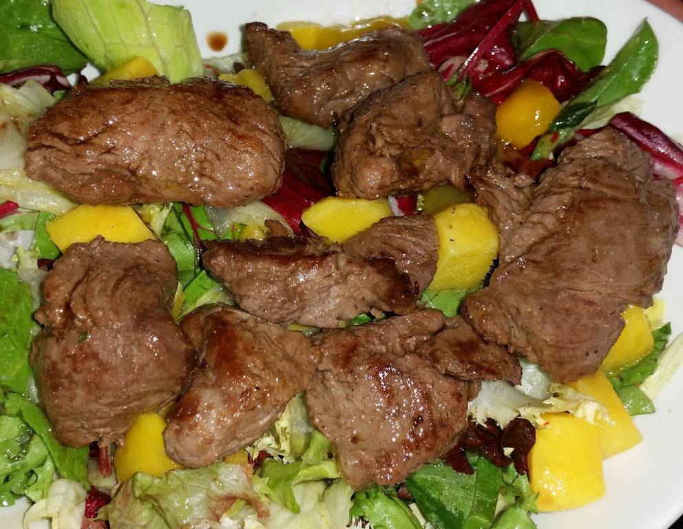 Asia-Rindfleischsalat Rezept - ichkoche.at