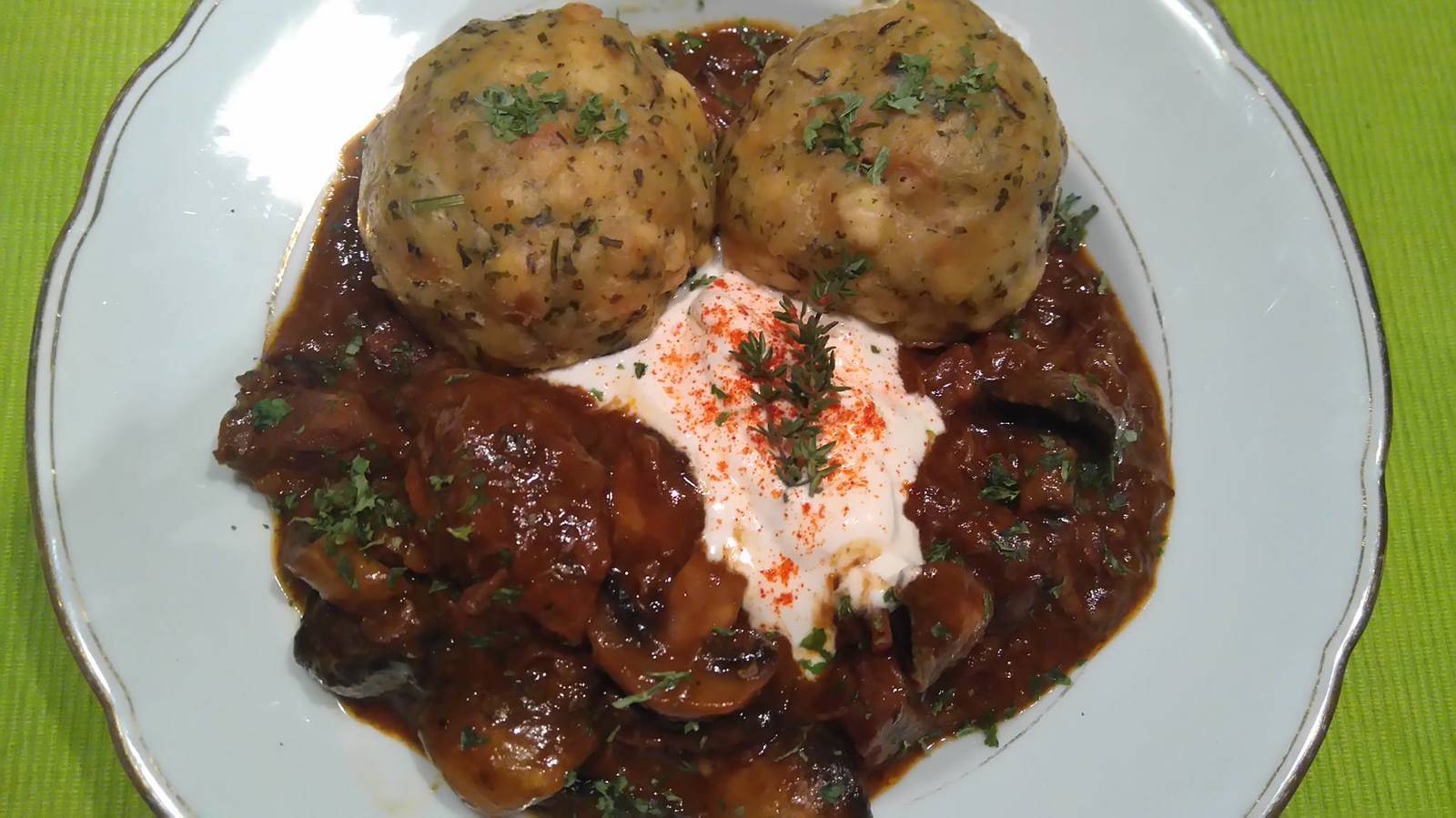 Boeuf Bourguignon aus dem Slow Cooker