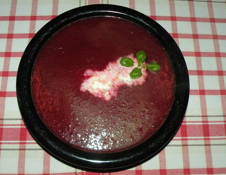 Rote Rübensuppe