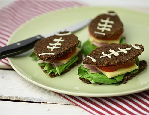 Belegte Football-Brötchen Rezept