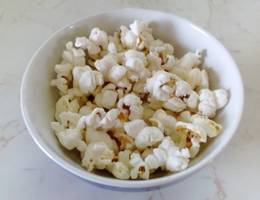 Süßes Mikrowellenpopcorn Süßes Mikrowellenpopcorn