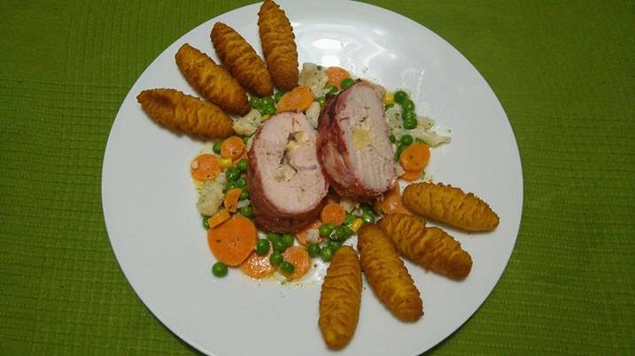 Gefüllte Putenbrust mit Ananas