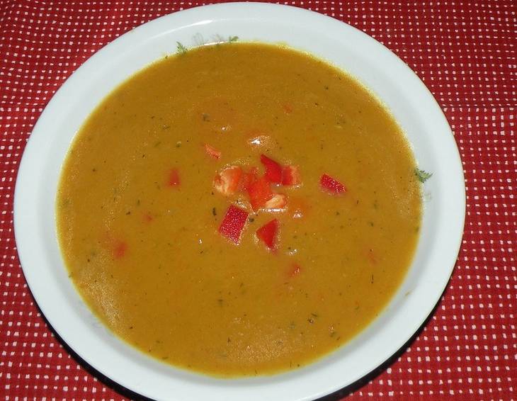 Kürbis-Paprikasuppe Kürbis-Paprikasuppe