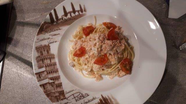 Lachsspaghetti Rezept - ichkoche.ch Lachsspaghetti Rezept - ichkoche.ch