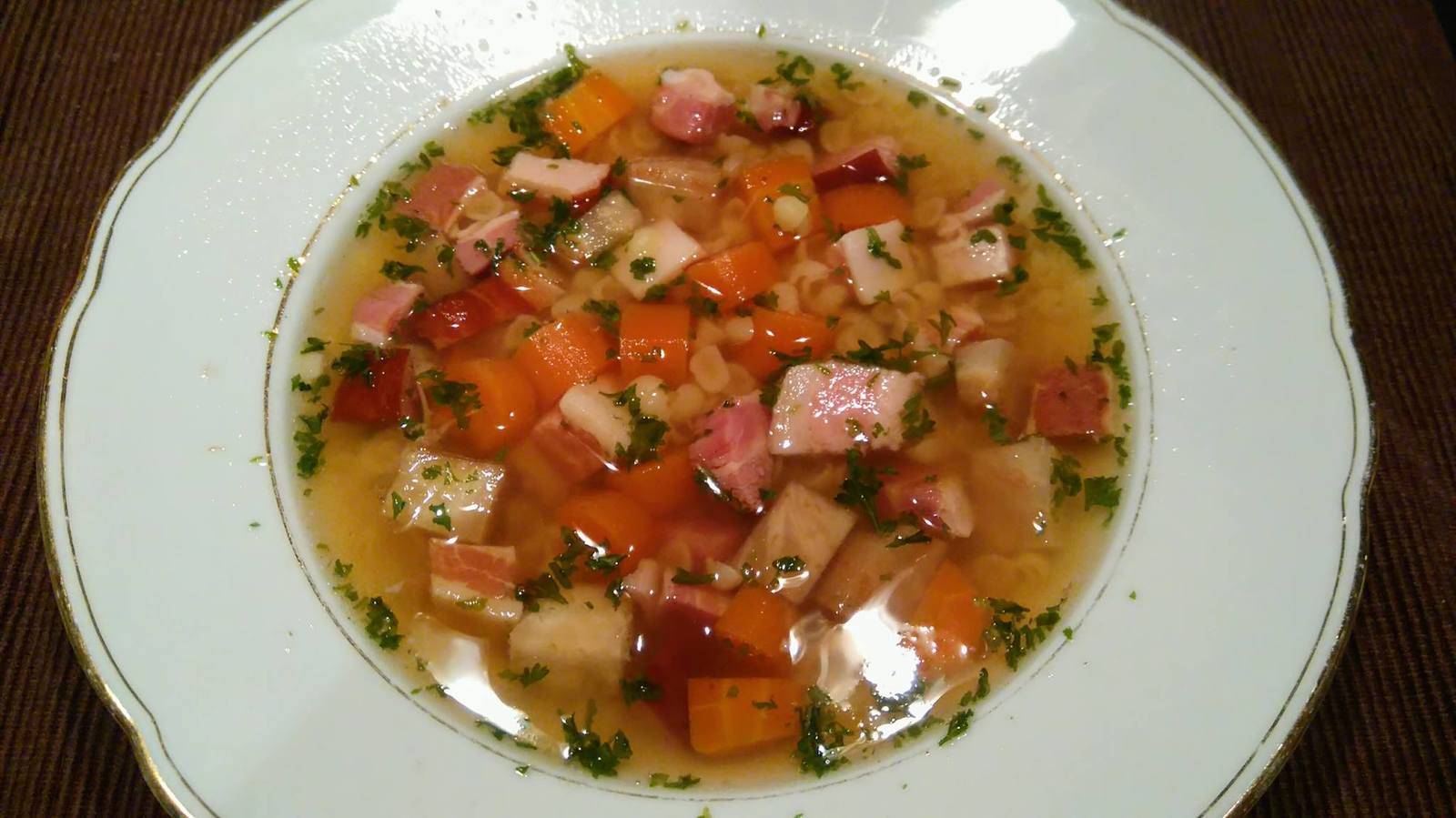 Mostviertler Selchsuppe