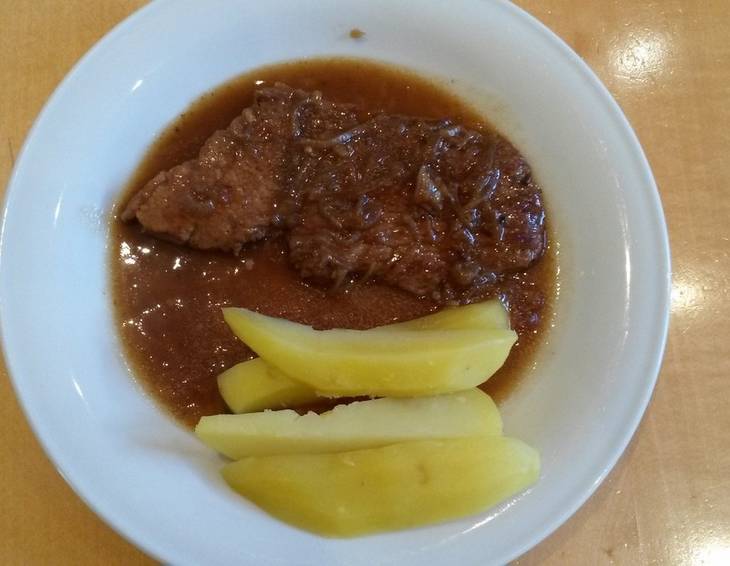 Zwiebelrostbraten aus dem Schnellkochtopf