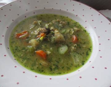 Fürstenfelder Hühnereinmachsuppe