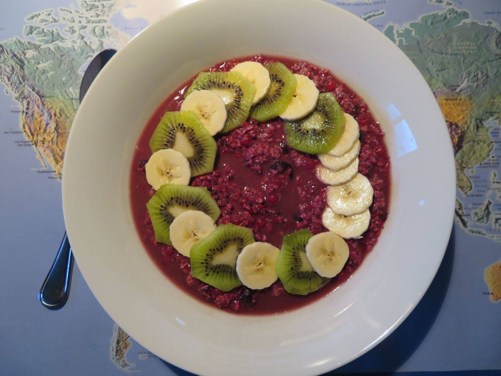 Acai-Beeren-Bowl
