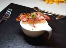 Cremige Kartoffelsuppe mit Knusperspeck Cremige Kartoffelsuppe mit Knusperspeck