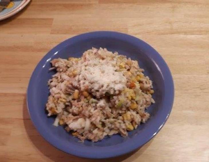 Reissalat mit Thunfisch Reissalat mit Thunfisch