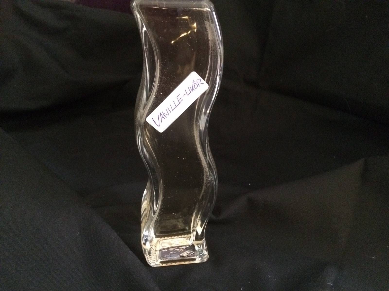 Vanillelikör Rezept - ichkoche.ch Vanillelikör Rezept - ichkoche.ch