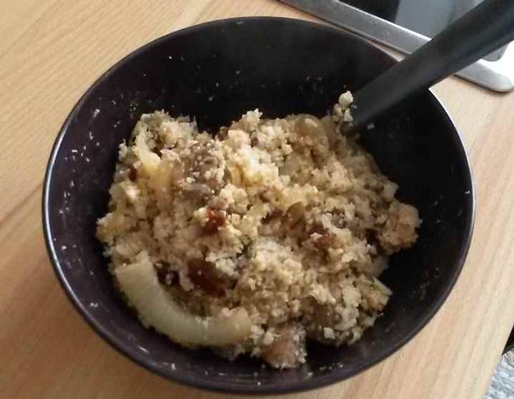 Karfiolreis mit Champignons und Rosinen Karfiolreis mit Champignons und Rosinen