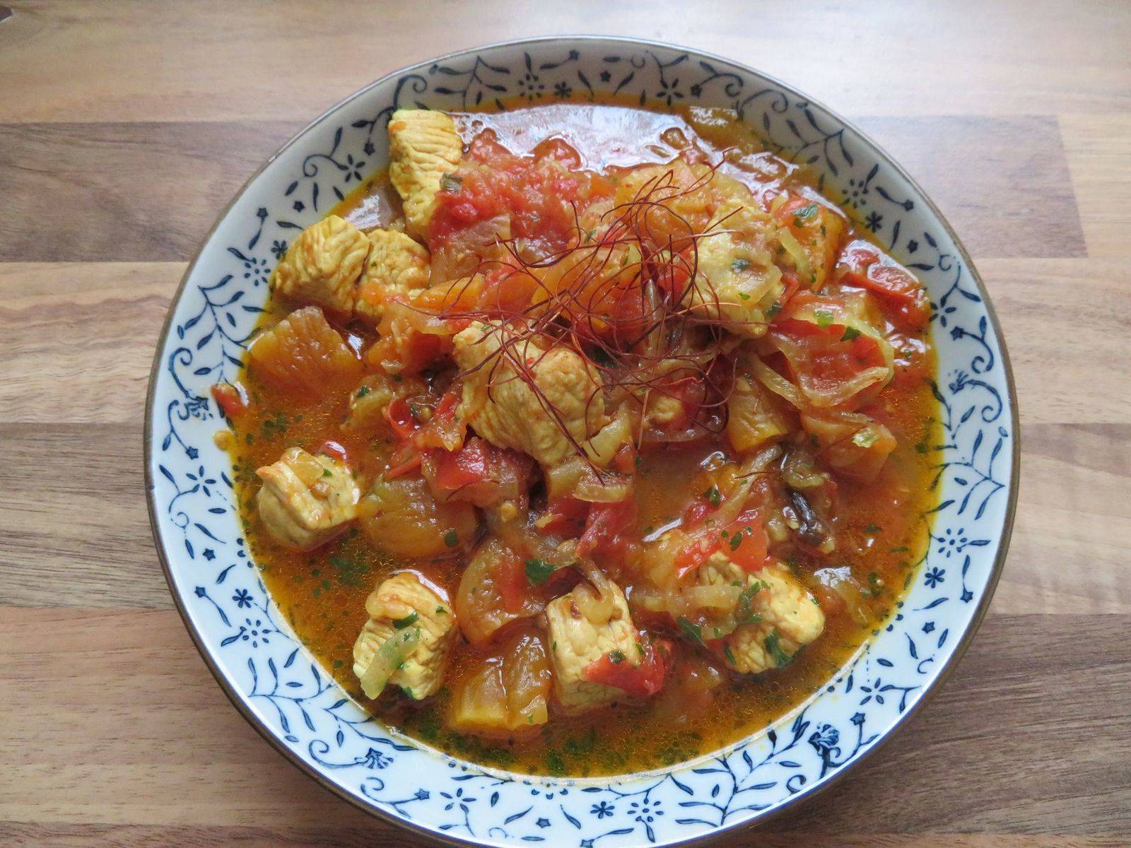 Indischer Hühnertopf mit Marillen Rezept - ichkoche.at Indischer Hühnertopf mit Marillen Rezept - ichkoche.at