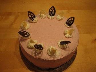 Erdbeer-Obers-Torte