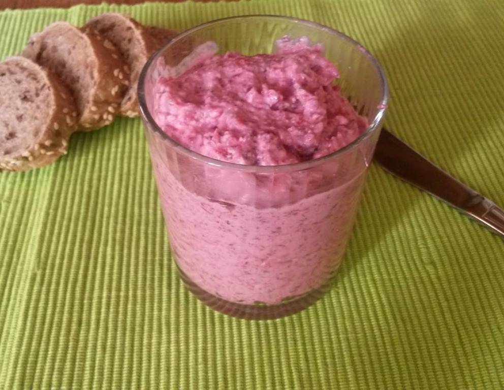 Rote Rüben Dip Rezept - ichkoche.ch