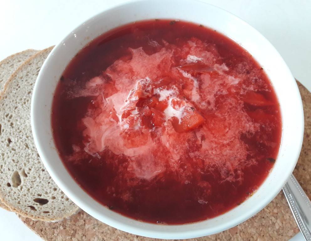 Borschtsch aus dem Druckkochtopf Borschtsch aus dem Druckkochtopf