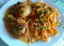 Scharfes Zwiebelhuhn Scharfes Zwiebelhuhn