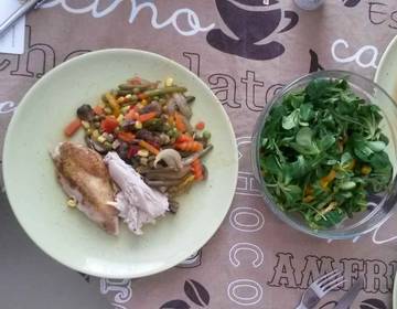 Ganzes Huhn aus dem Schongarer Ganzes Huhn aus dem Schongarer