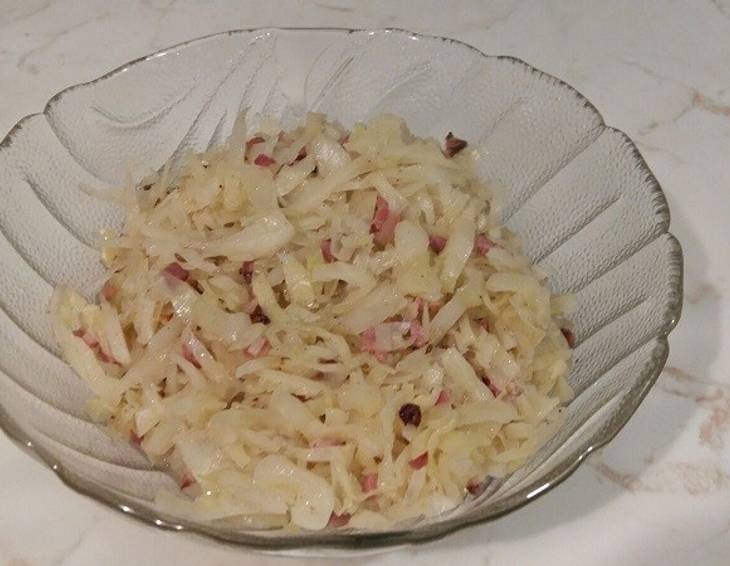 Krautsalat mit Speck Krautsalat mit Speck