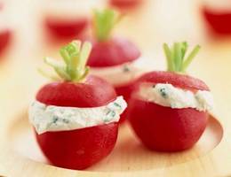 Gefüllte Radieschen mit Frischkäse Gefüllte Radieschen mit Frischkäse