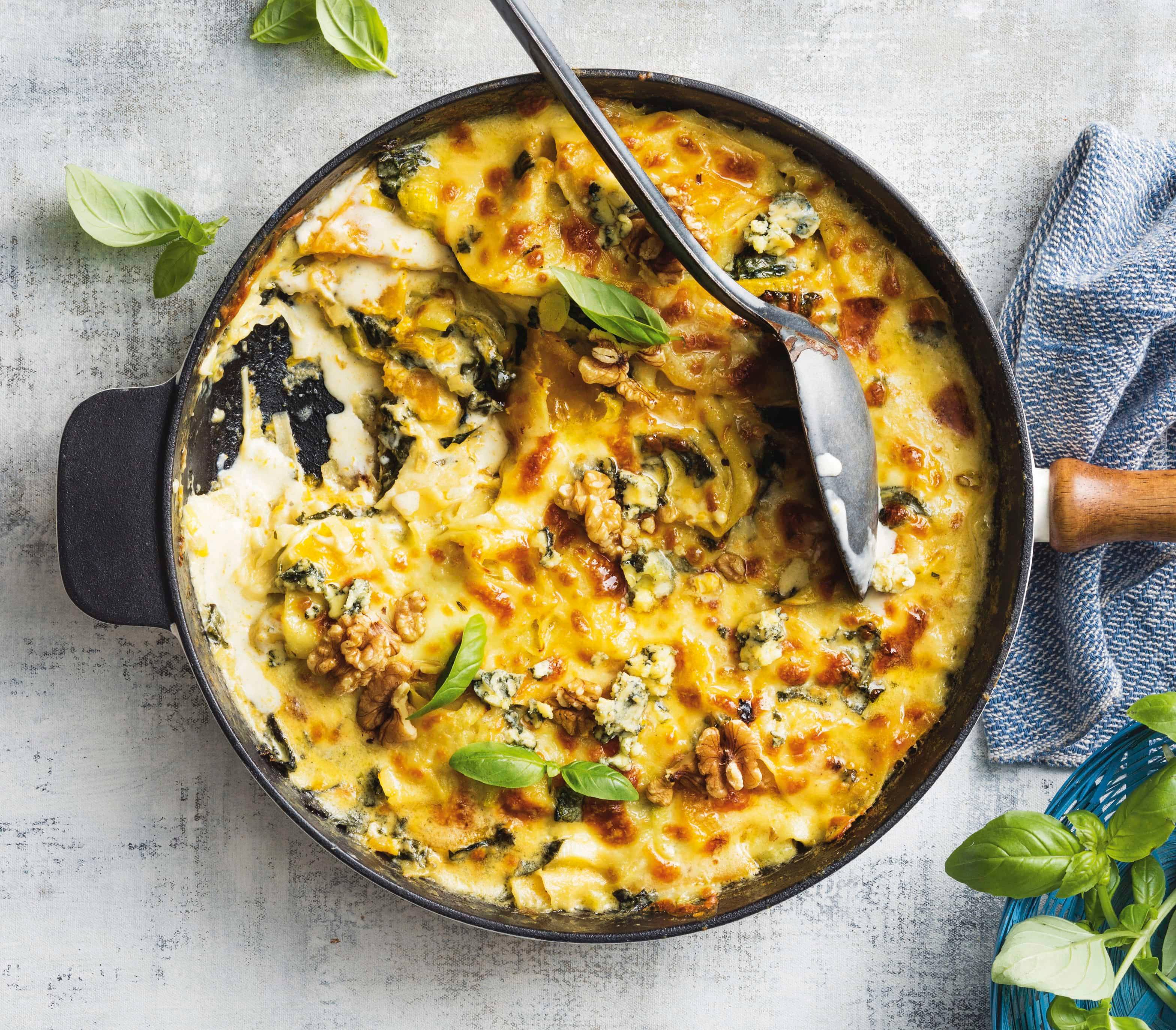 Lazy Lasagne mit Mangold und Blauschimmelkäse Rezept